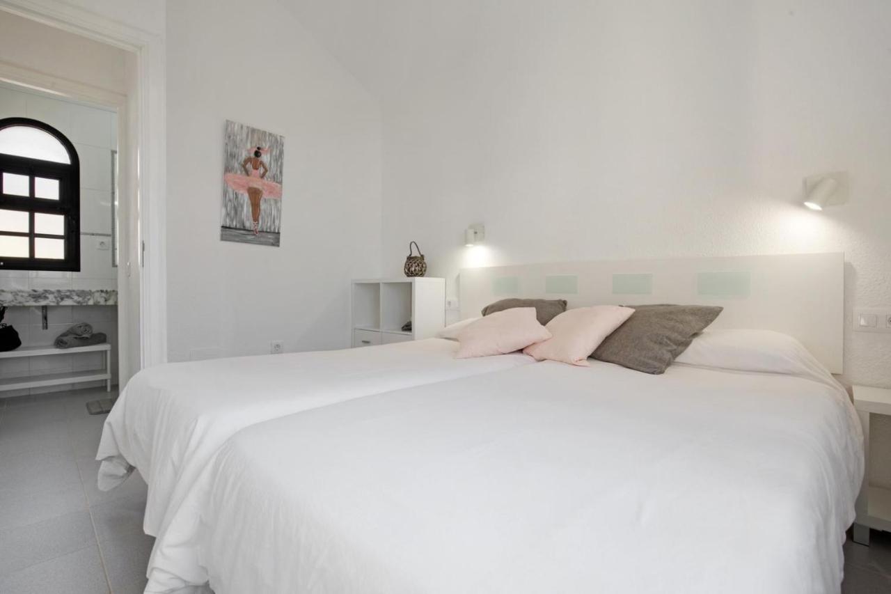 Apartamento Vista Piscina O Terraza, Wifi Gratis コスタ・カルマ エクステリア 写真